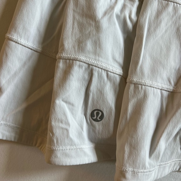 Lululemon Run Pace Rival Mid-Rise Skirt TALL - Picture 4 of 5